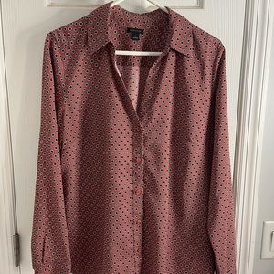 Ann Taylor women’s button down